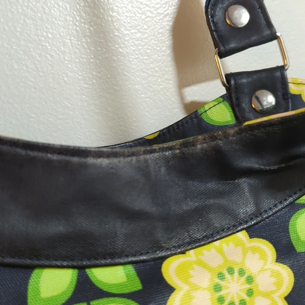 Petunia Pickle Bottom Navy Blue Green Yellow‎ Floral Diaper Bag